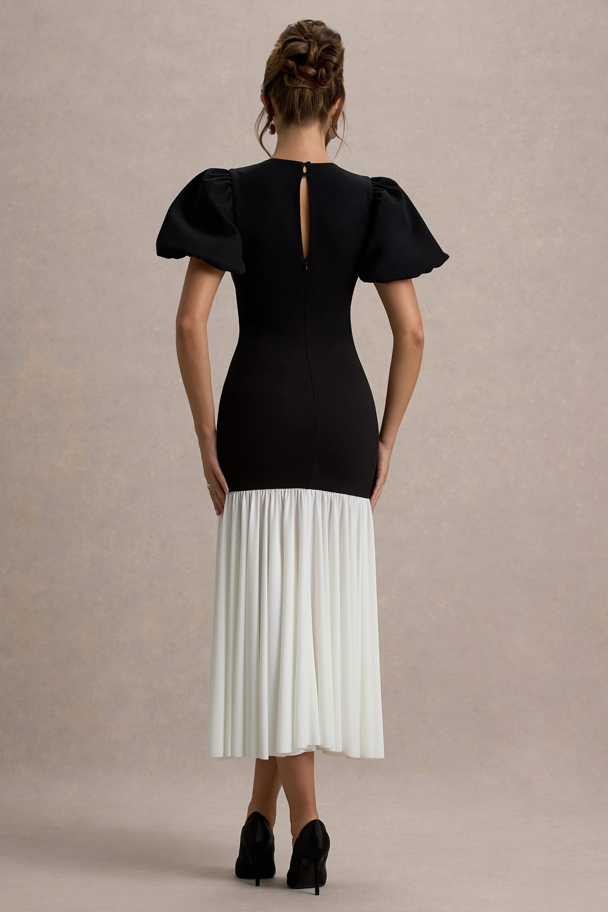 Cinzia | Black & White Puff-Sleeve Volume-Hem Midi Dress