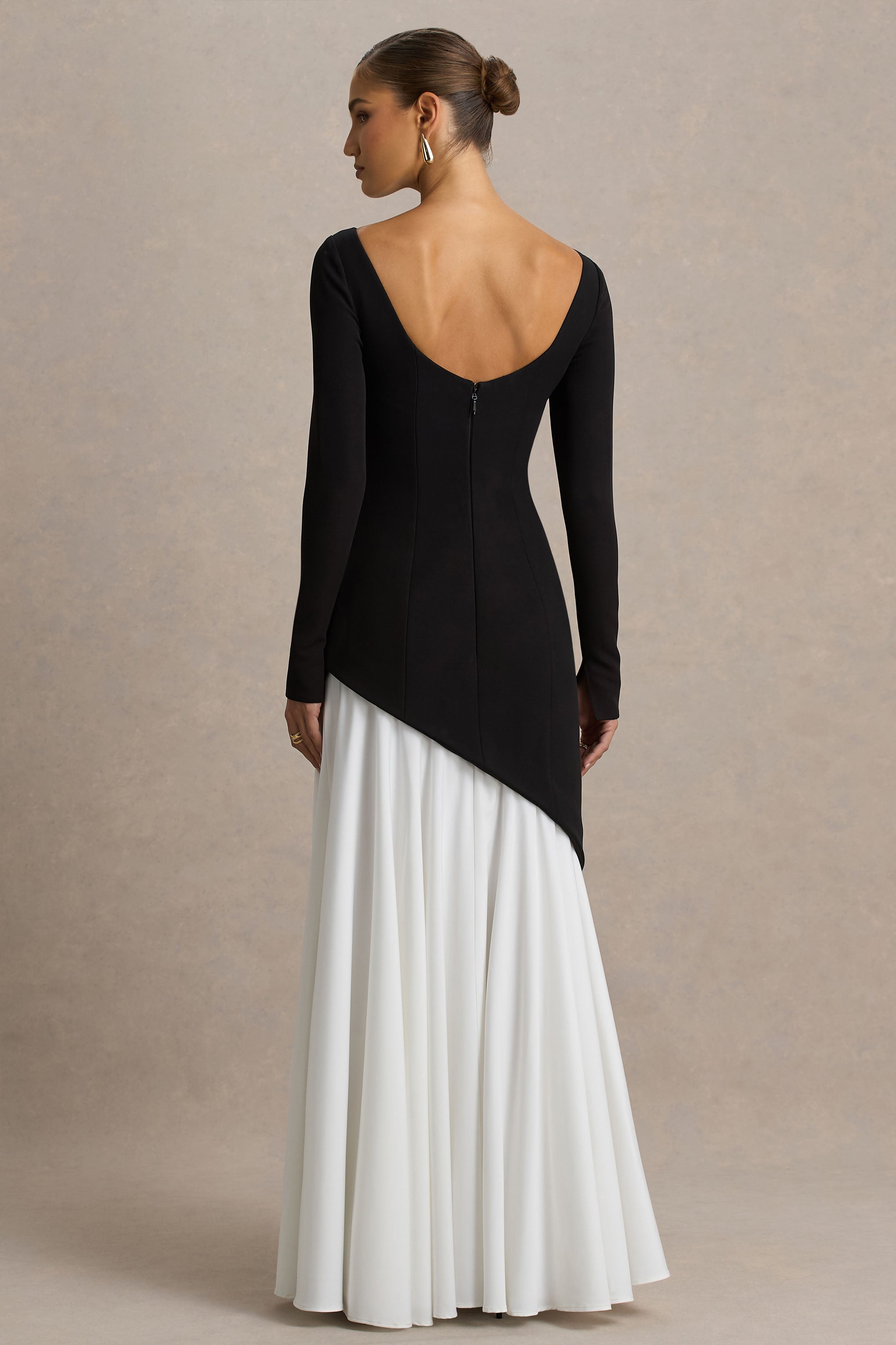 Caty | Black And White Long-Sleeved Maxi Dress With Oversized Bow And Ruffled Detailing