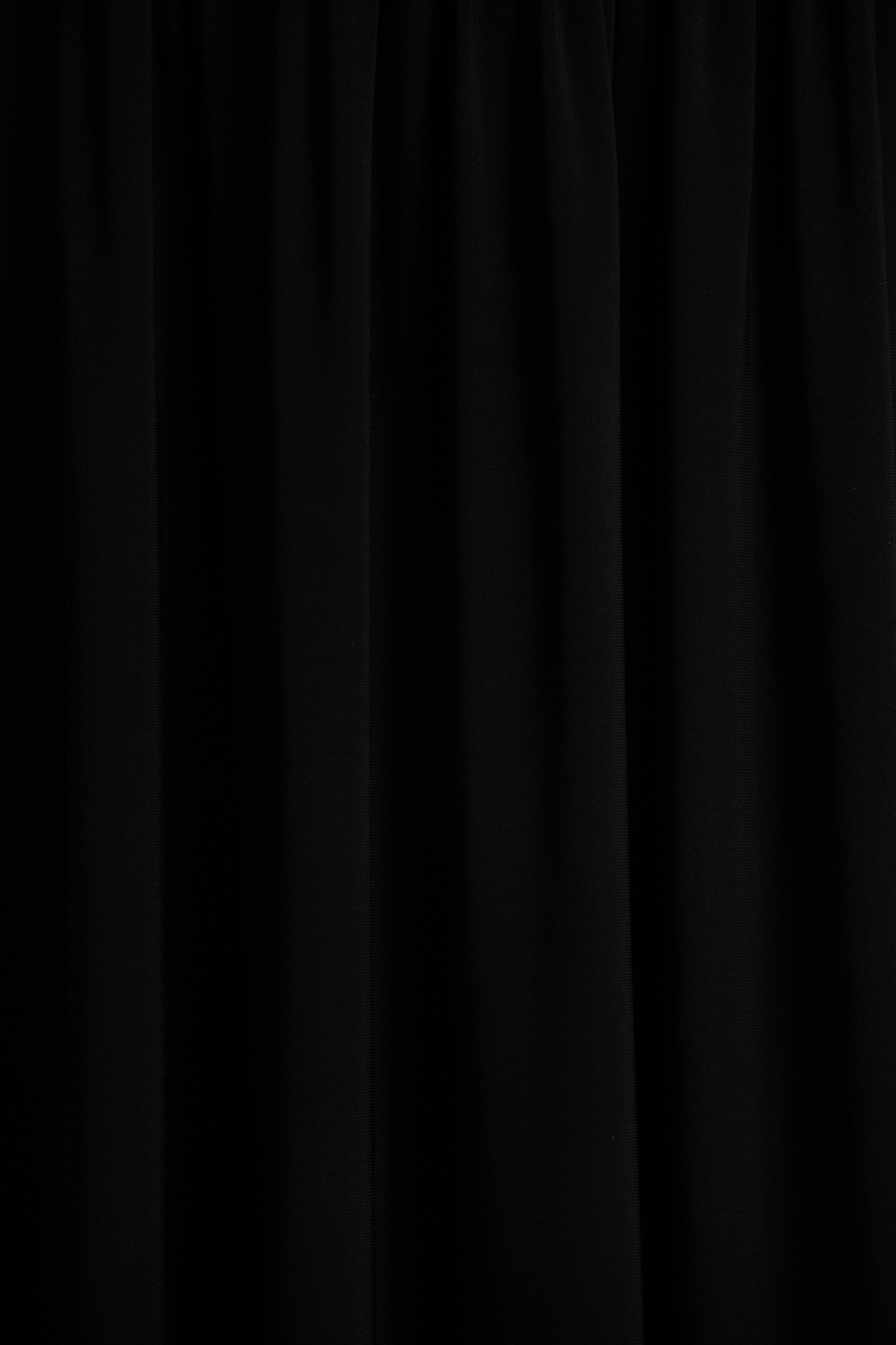 Aniyah | Black High-Neck Maxi Dress With Ruched Detailing