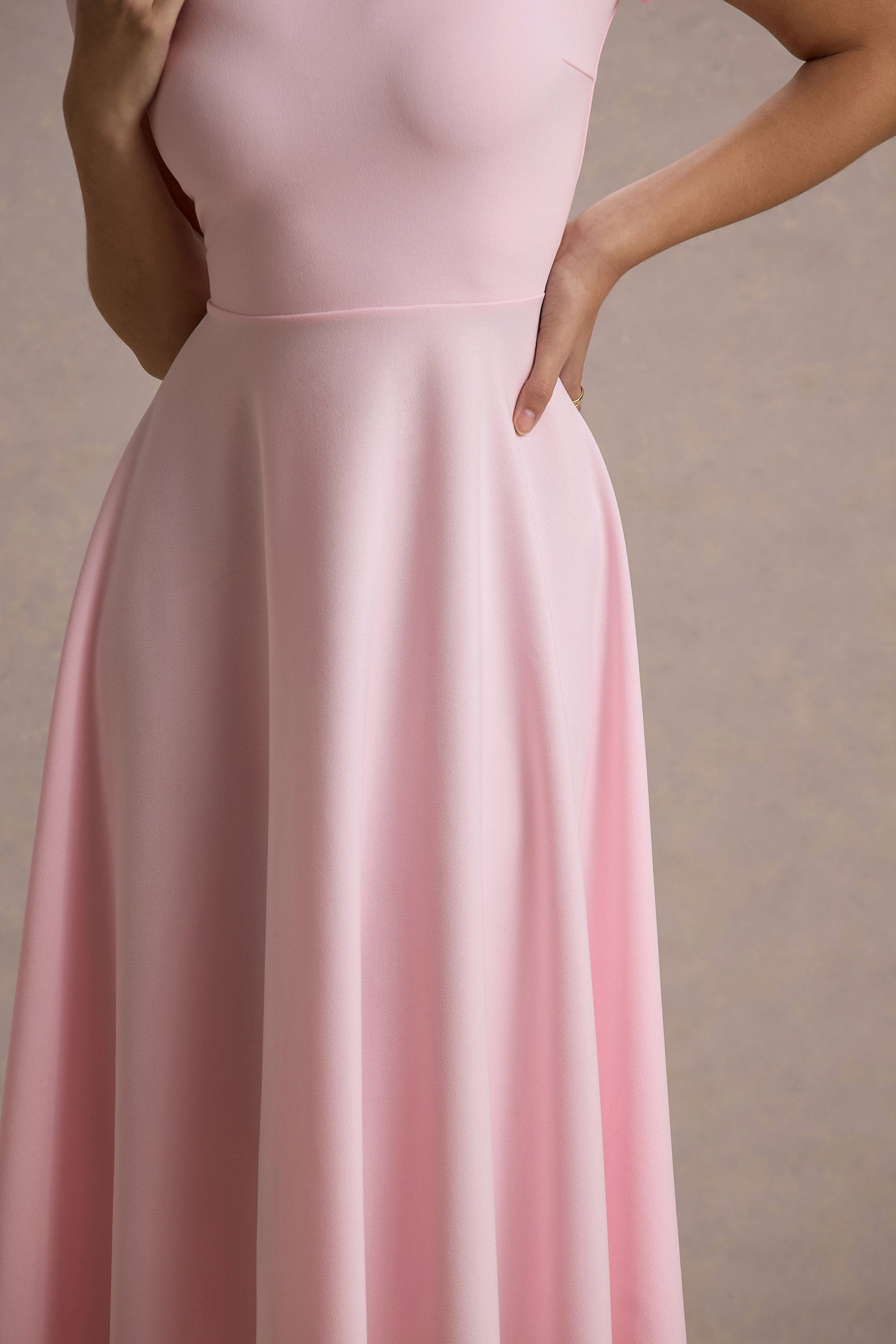 Bellona | Pink High-Neck High-Low Midi Dress