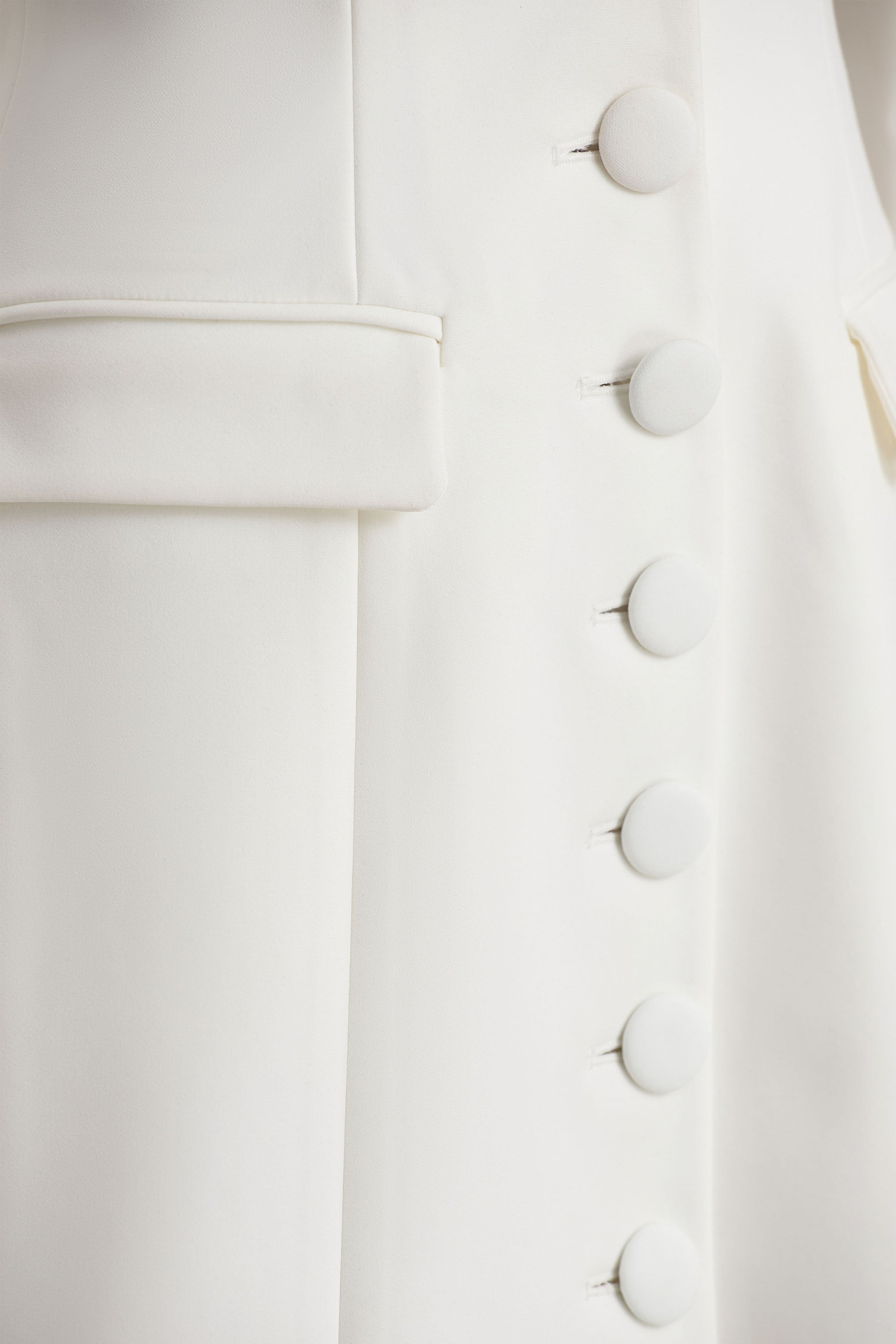 Carmen | White Sweetheart-Neck Tailored Mini Dress