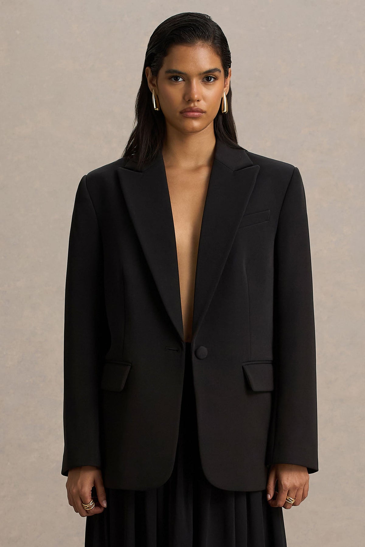 Katherine | Black Plunge-Neck Tailored Blazer