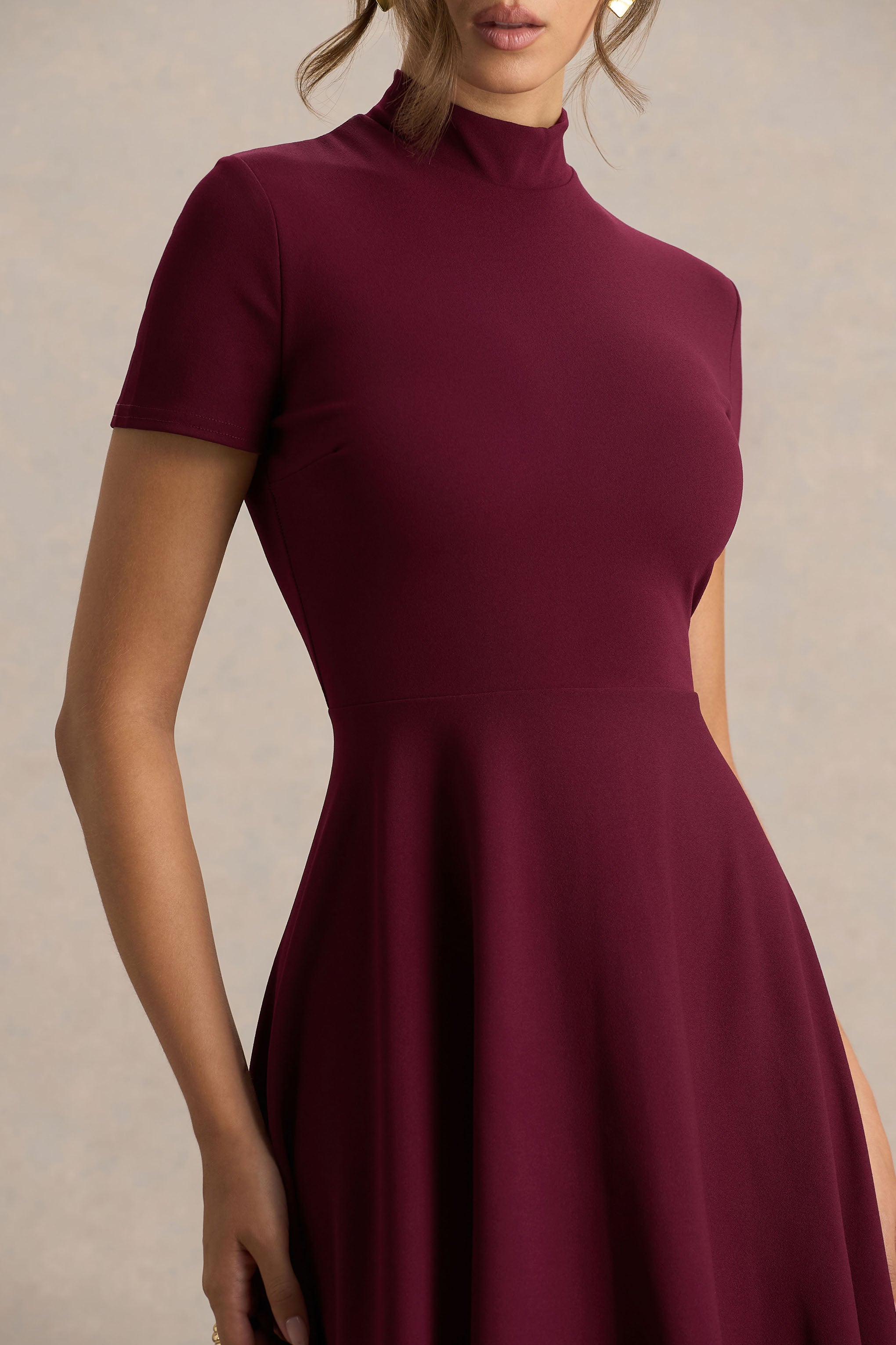 Bellona | Burgundy High-Neck High-Low Midi Dress