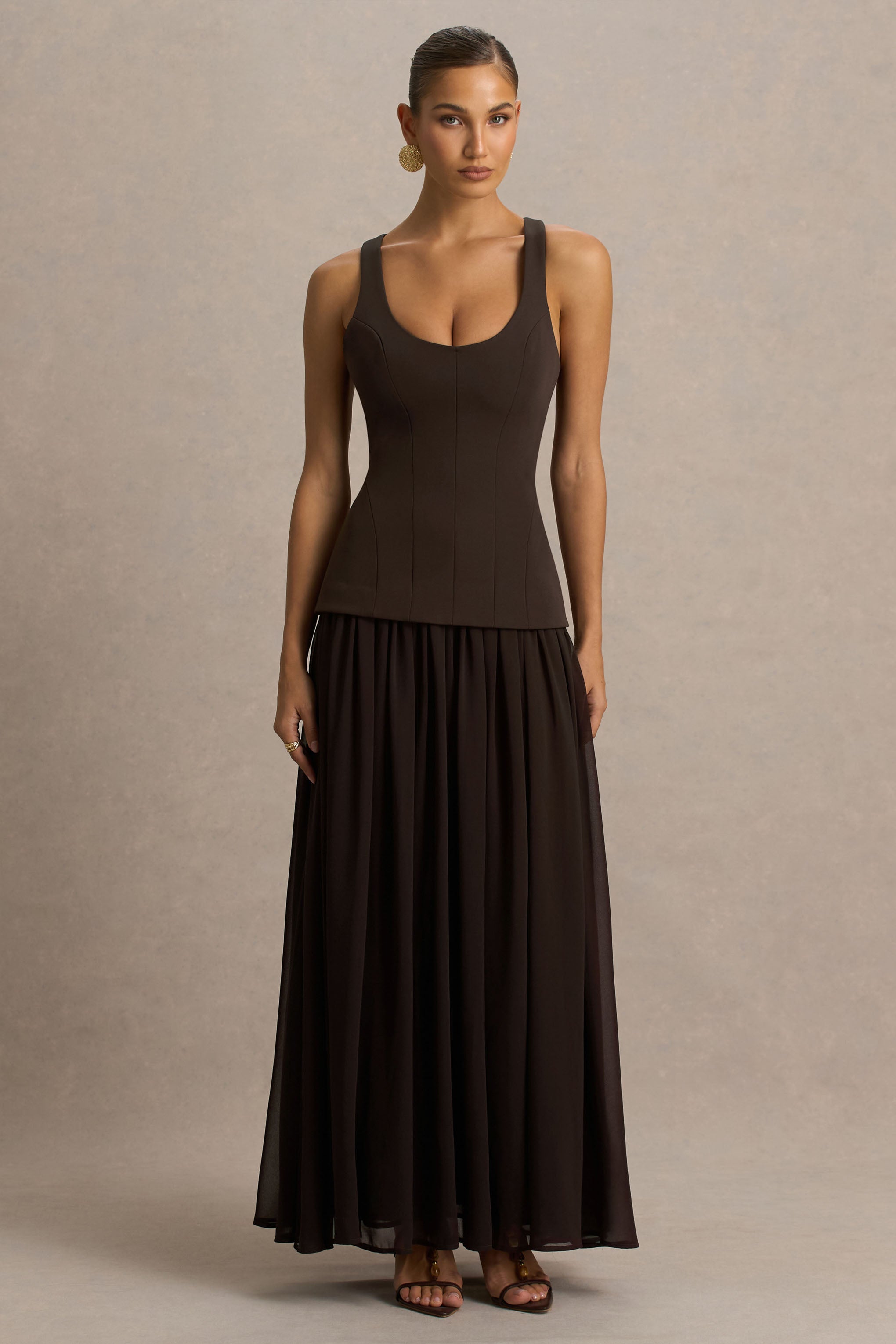Kelly | Brown Scoop-Neck Maxi Dress With Pleated Mesh Skirt