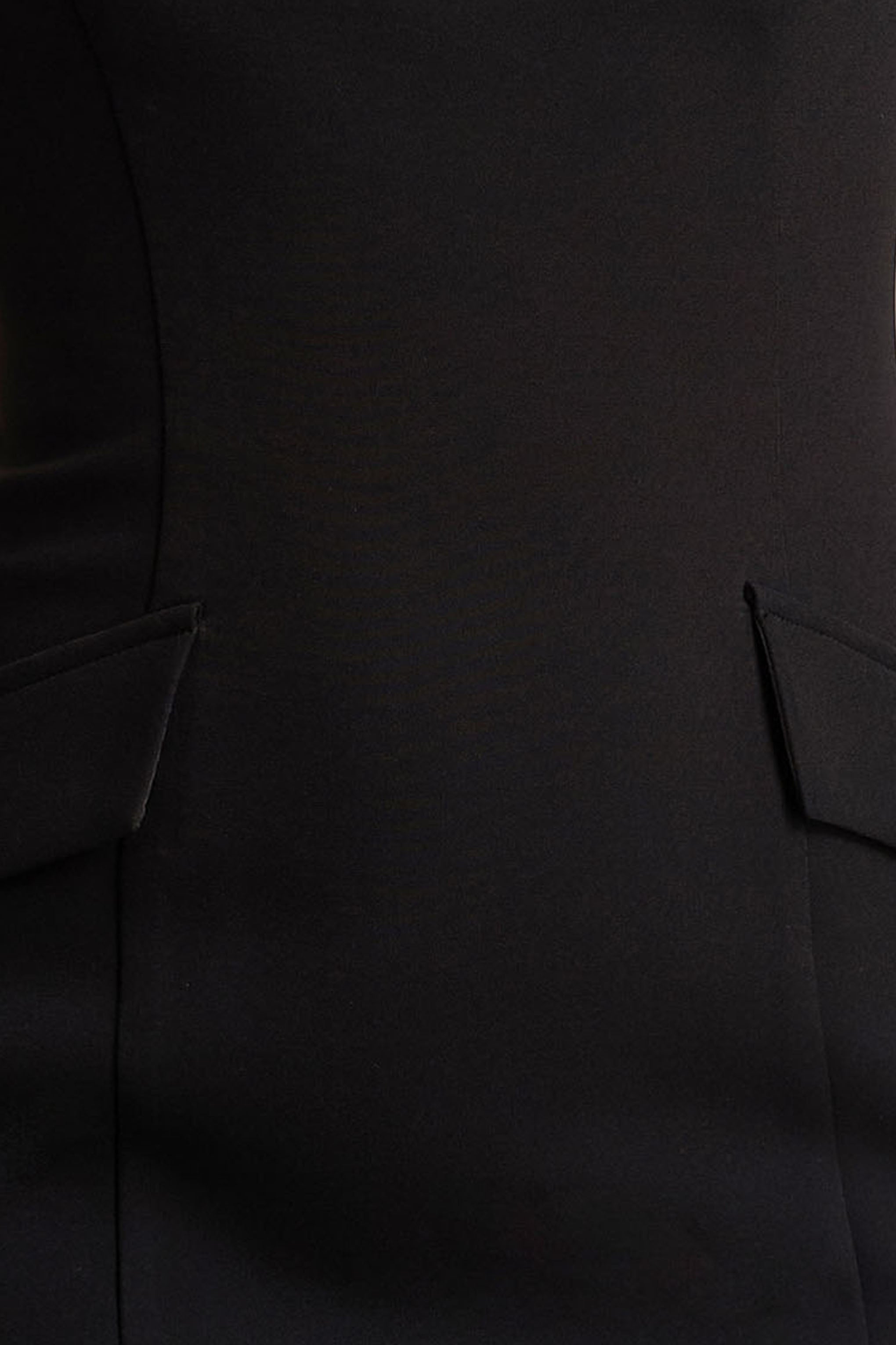 Vaila | Black Crew-Neck Maxi Dress