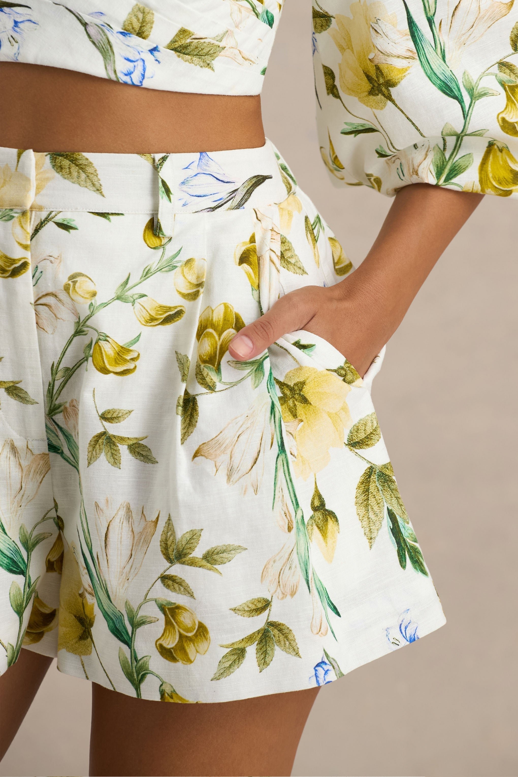 Pixel | White Botanical Print Shorts
