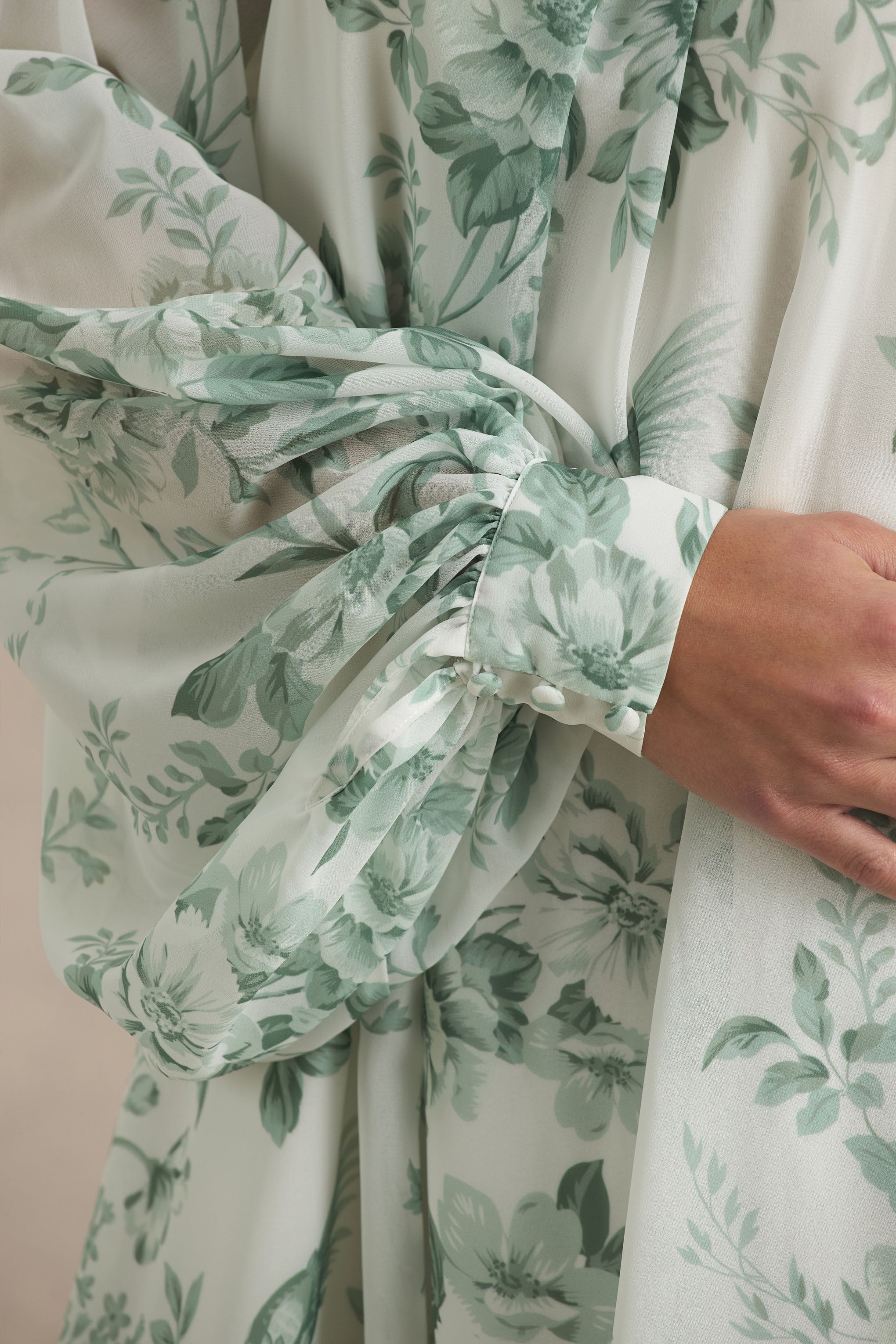 Delphia | Green Floral Print High-Neck Maxi Dress