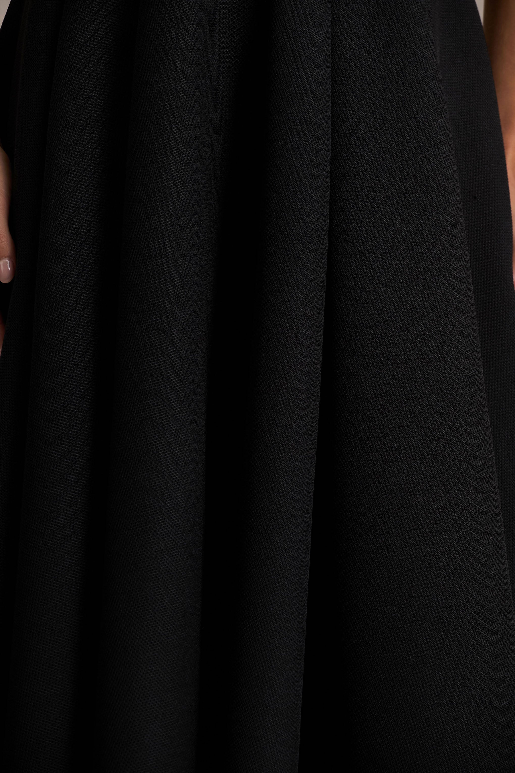 Alessa | Black Plunge-Neck Tailored Midi Dress