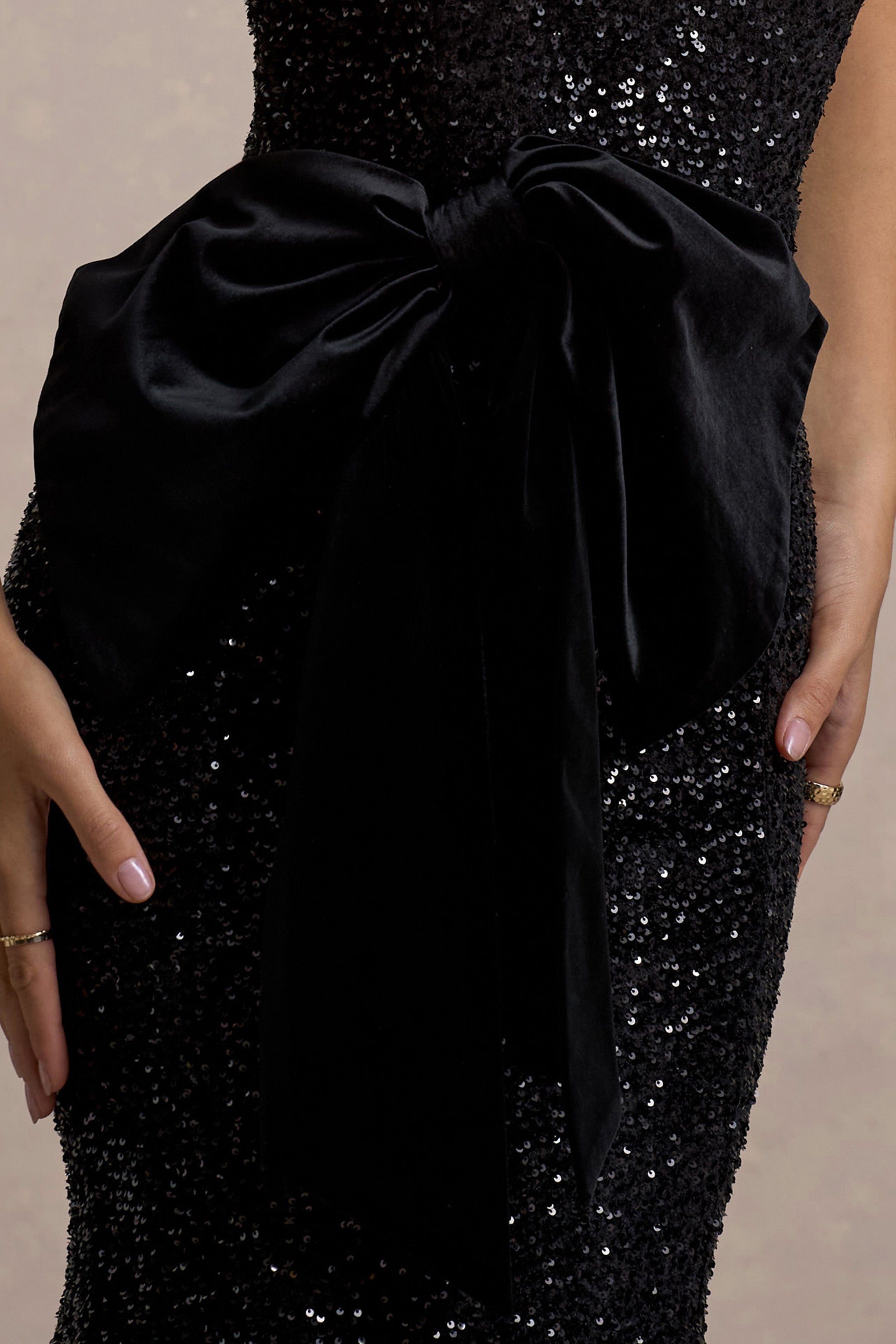 Adee | Black Sequin Velvet Halter-Neck Midi Dress With Bow